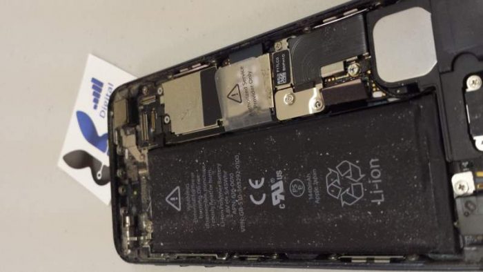 Dust proof case iPhone 5