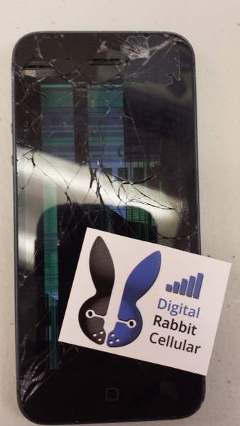 iPhone 5 broken lcd